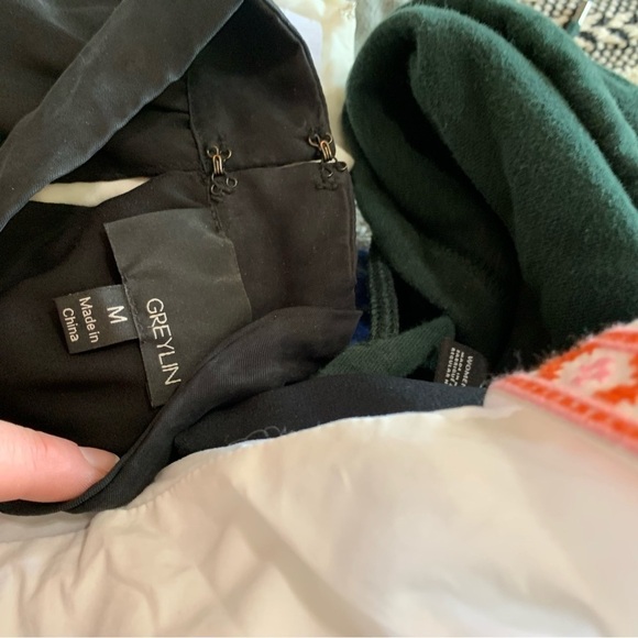 Anthropologie Greylin Black twist Halter Jumpsuit Women’s size M medium - Picture 4 of 6